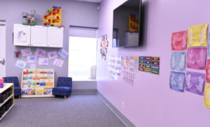 one-of-the-rooms-in-the-toy-box-at-howard-4